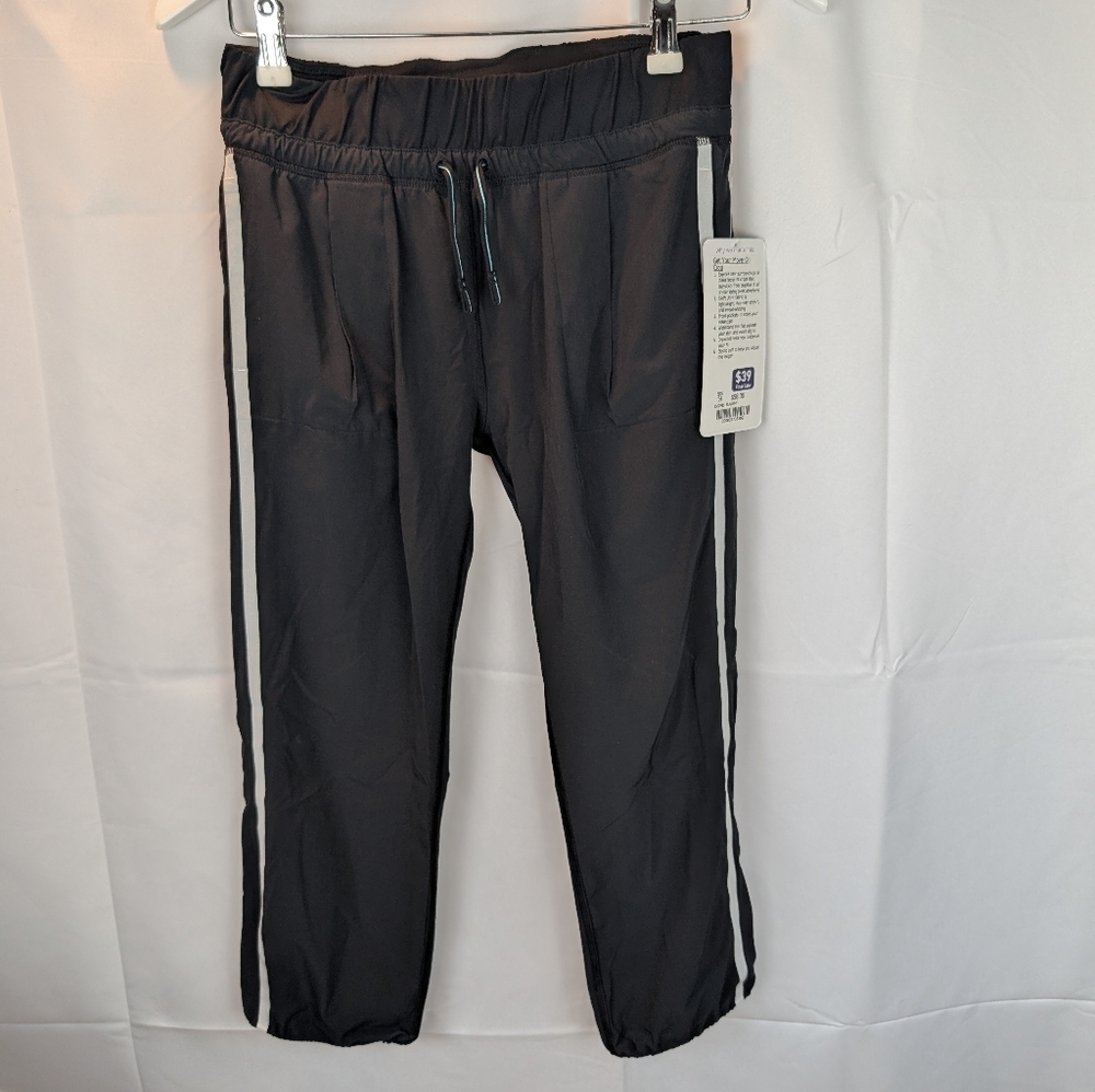 Ivivva Black Track Crop Pants with Stripes Size 14 BNWT